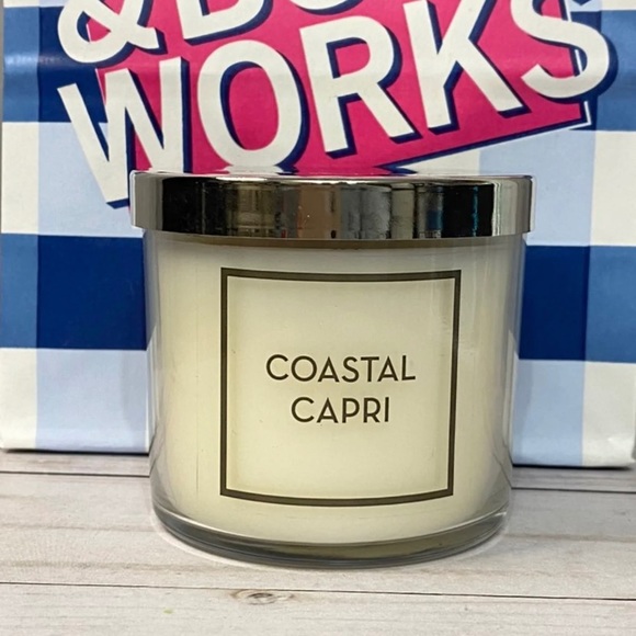 HTF Bath & Body Works Coastal Capri 4 oz Candle